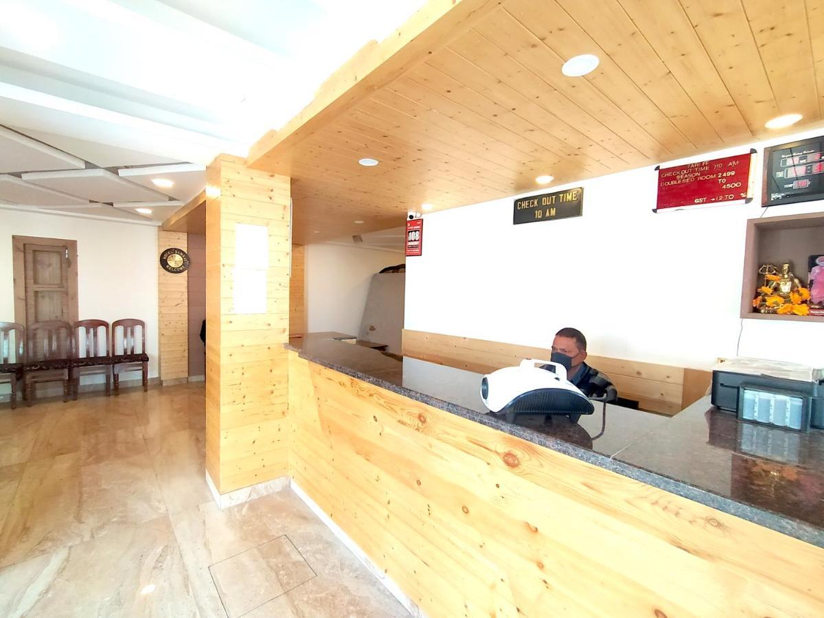 Hotel Samrat, Массури Экстерьер фото